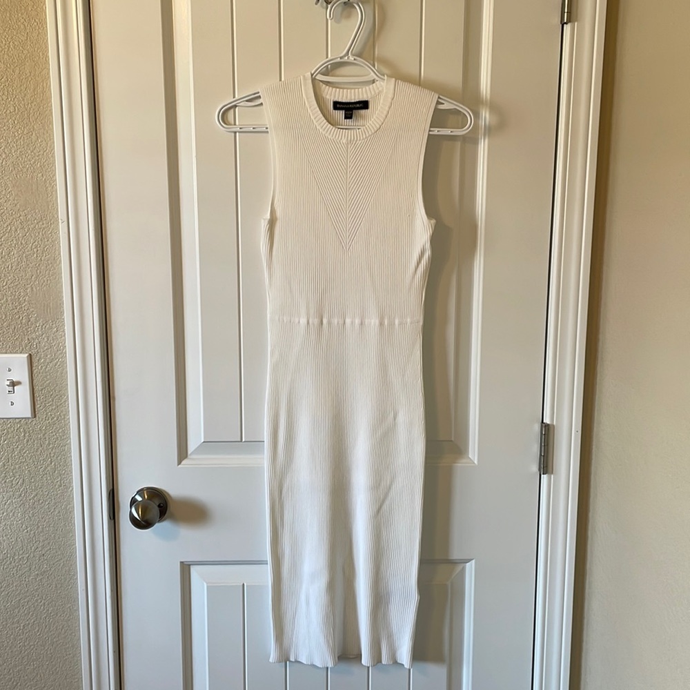 White bodycon dress